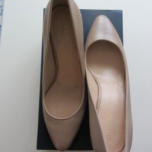 Cole Haan, size 10, maple sugar, 2 inch heels